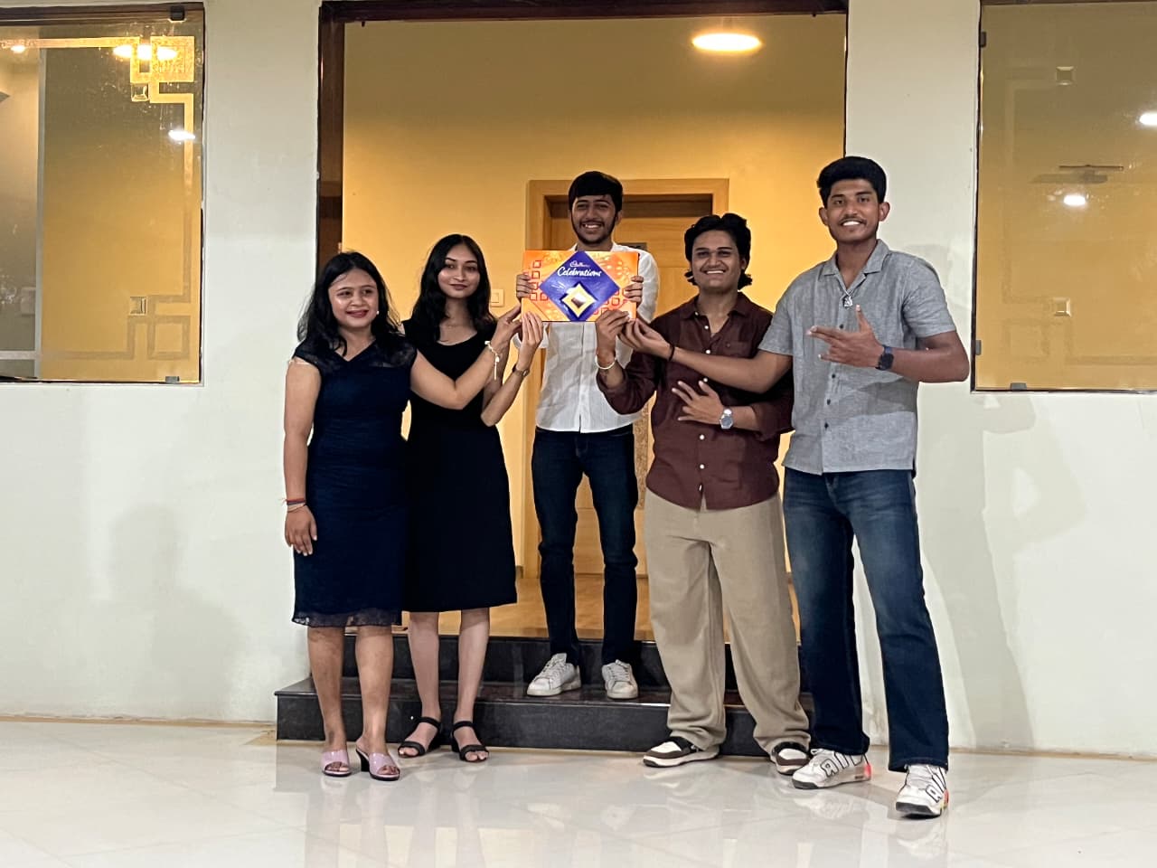 Full Unique IT Solution team group photo